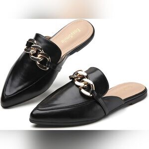 (1-3151) EasySmile Plastic Chain Decor Flat Mules Sz 8